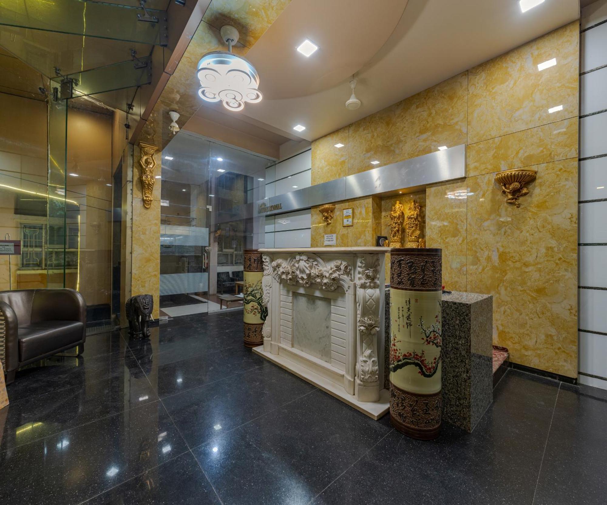 Hotel Surya Executive 3 Star Hotel Solapur Dış mekan fotoğraf